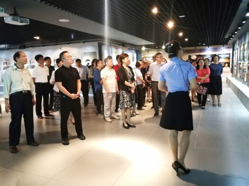 ��˵Ա����Ϊ���˽�˵���ð���